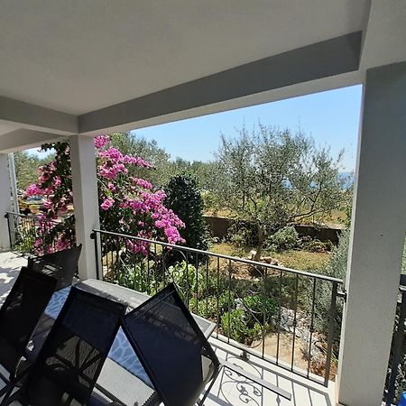 Grey House Zadar Apartment Ruang foto