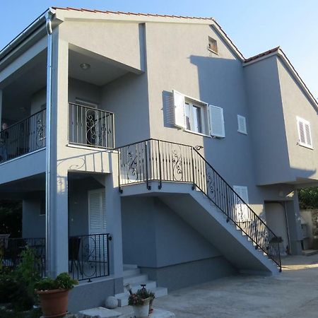 Grey House Zadar Apartment Bagian luar foto