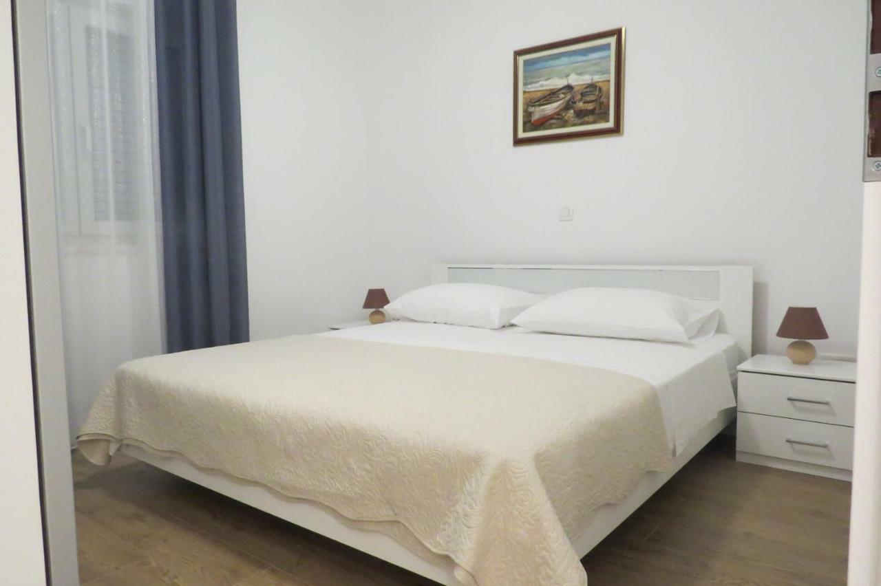 Grey House Zadar Apartment Bagian luar foto